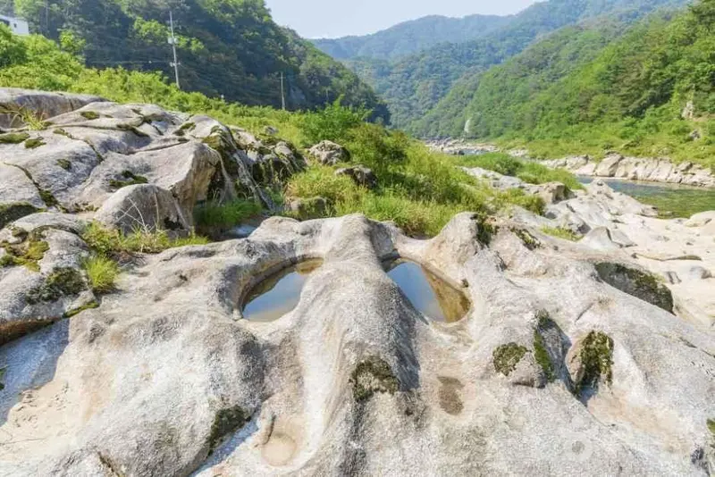 내린천 포트홀 (강원평화지역 국가지질공원)
