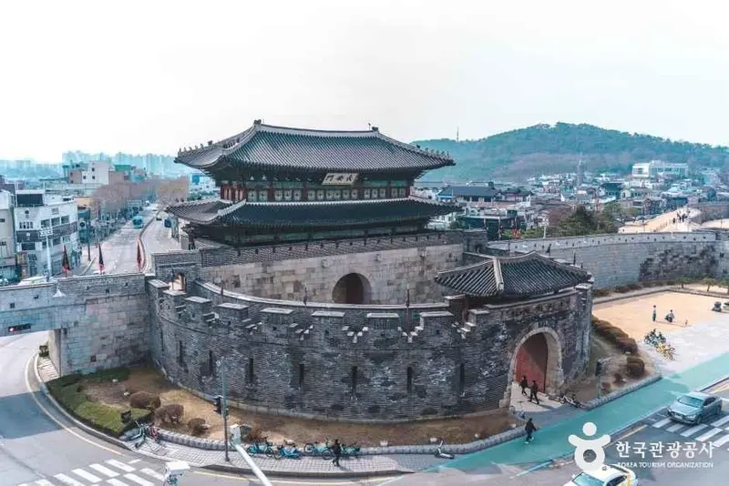 장안문(長安門)