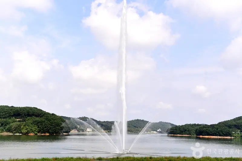 불갑저수지 수변공원